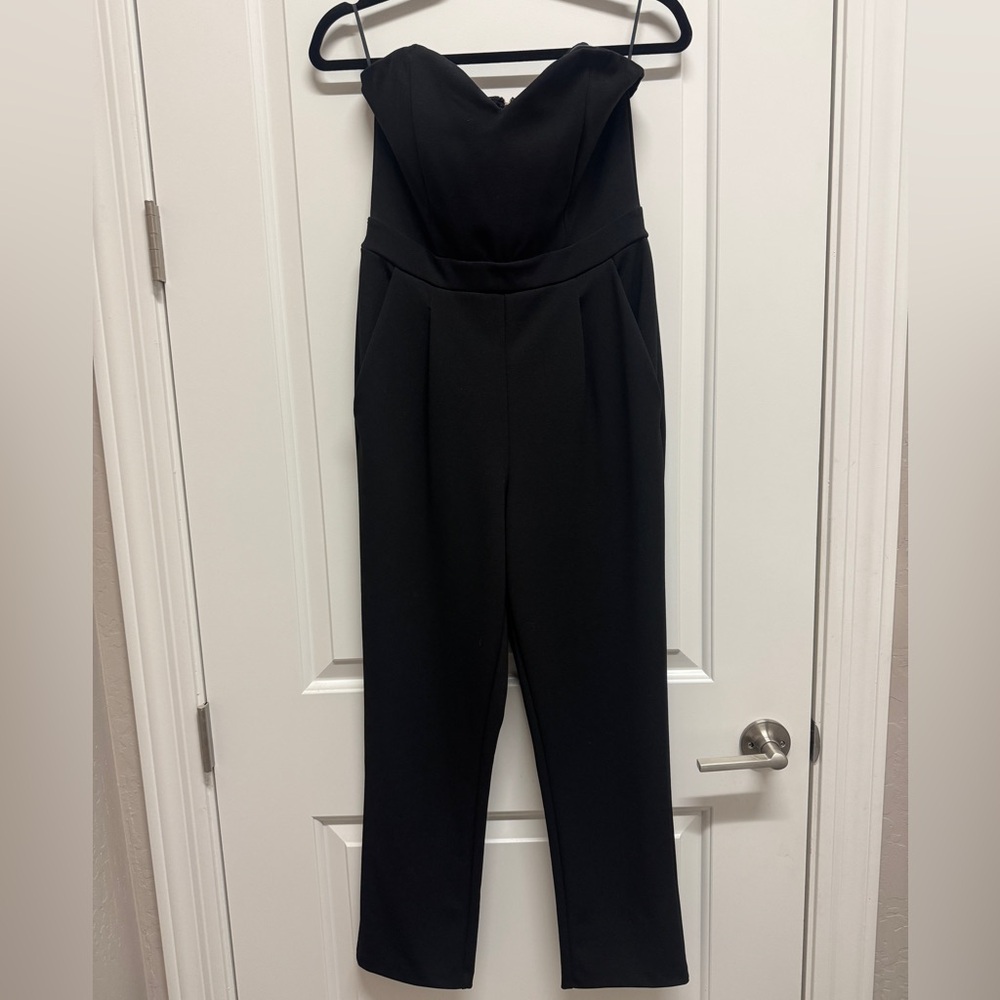 Express Black Strapless sweetheart neck Jumpsuit pantsuit - size 6